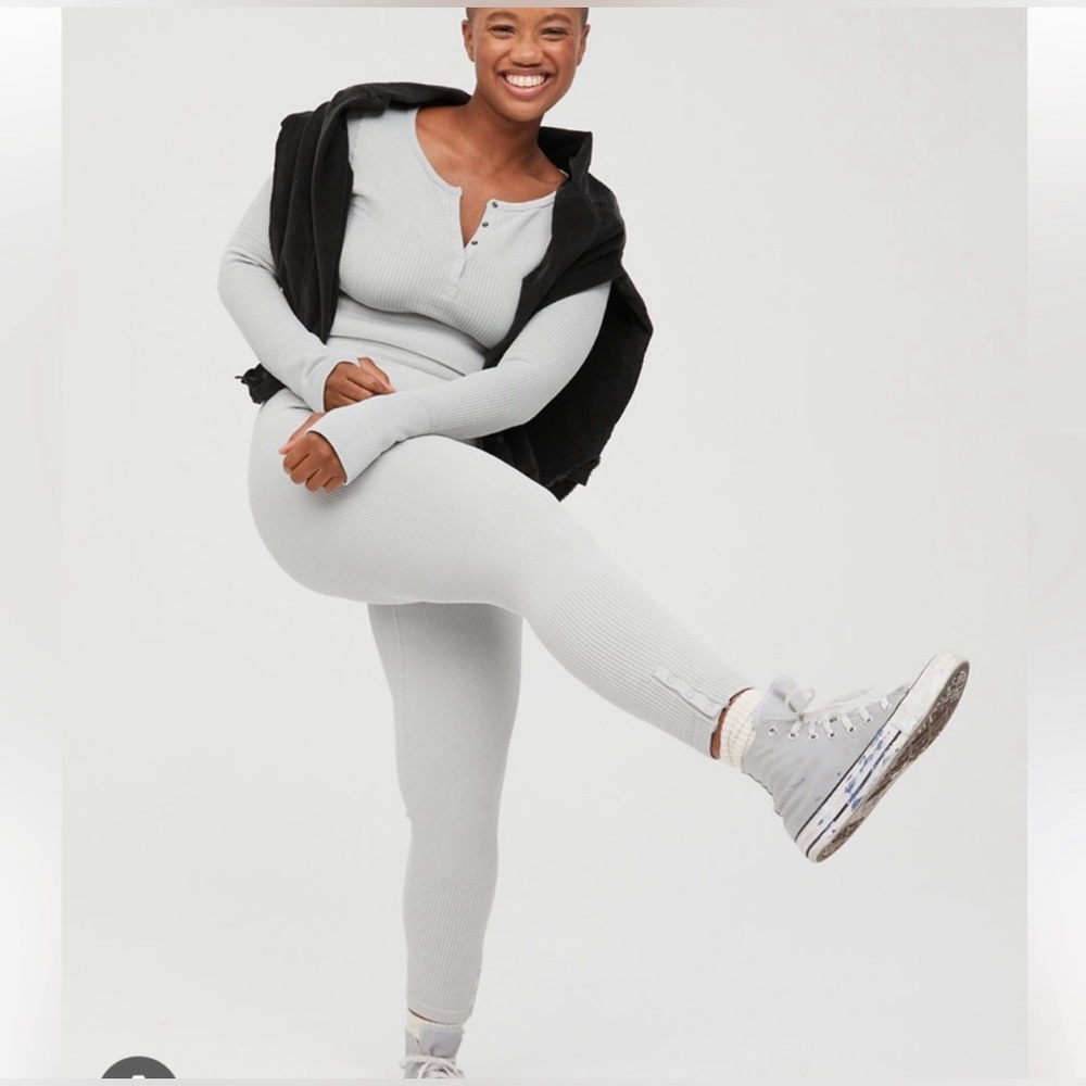 aerie offline main squeeze seamless set